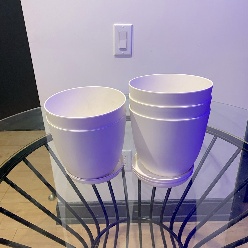 [Set of 5] Light Cream Plant Pots with saucers - Brand New